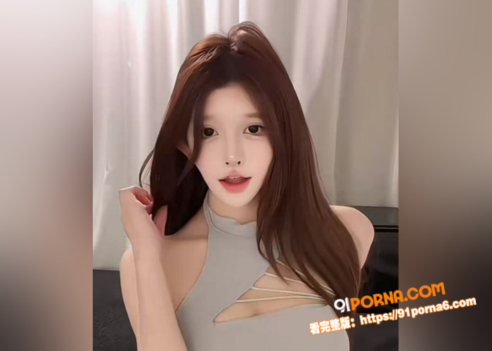 巨乳人妻背着老公外出偷情...（2）