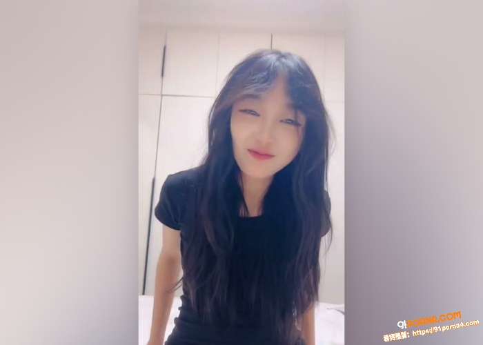 极品学生妹拉着好闺蜜下海...（4）