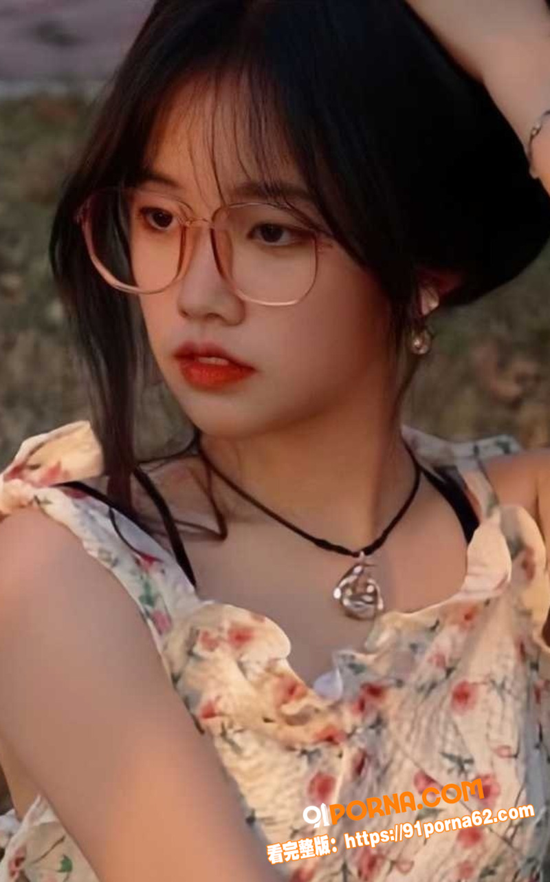 成都甜美少女徐静然露脸跪...（3）