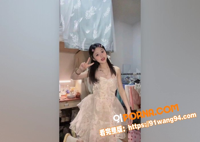 高冷学生妹 自拍自慰啪啪...（2）