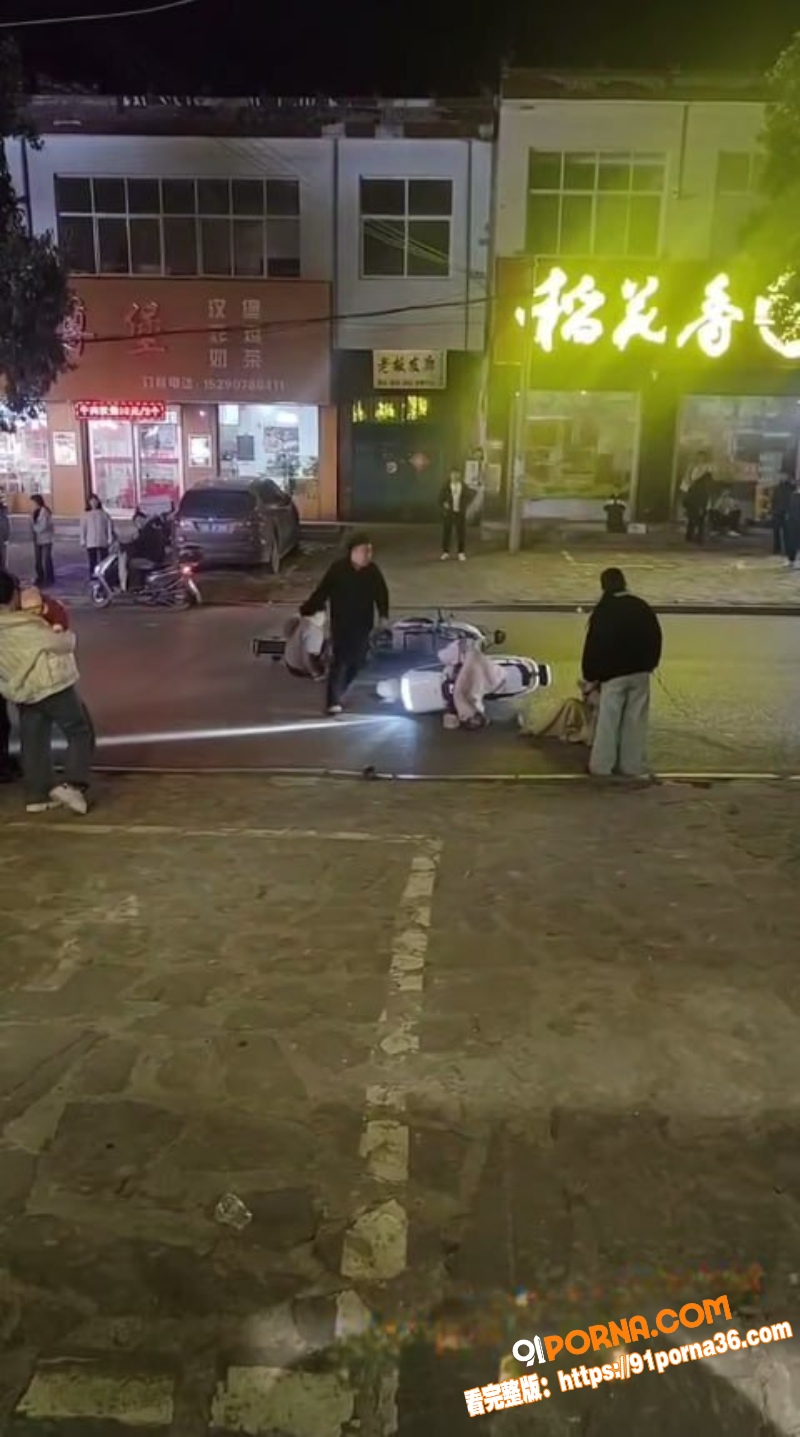 河南平顶山街头惨案 成年...（16）