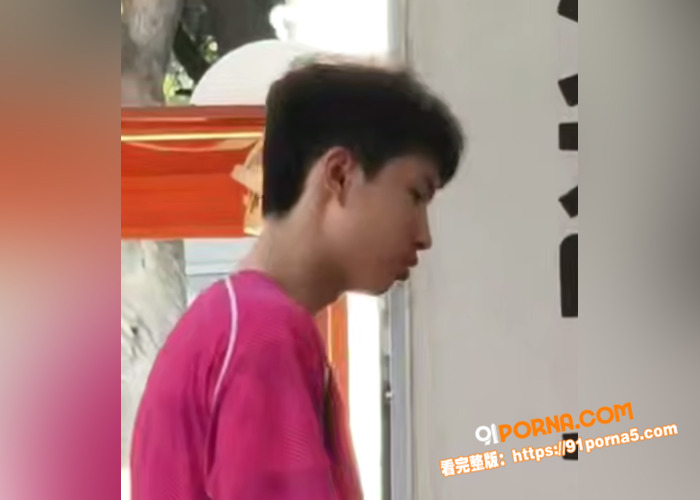 精虫上脑的直男大学生 硬...（8）