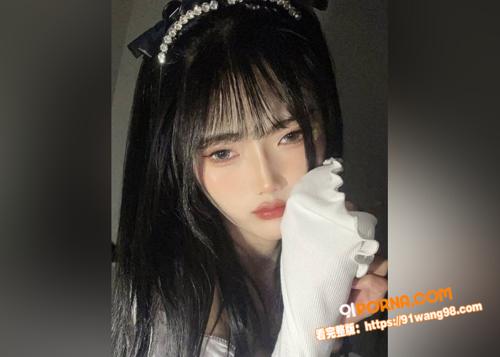 清纯校花小姐姐情侣私拍视...（1）