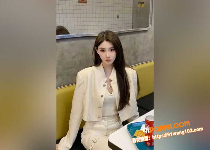 乌克兰女兵炮弹自慰视频被...（2）