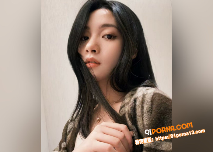 顶级美艳少妇情趣丝袜酒店...（2）