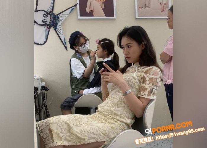 重庆风骚美少妇 李思钰 ...（1）