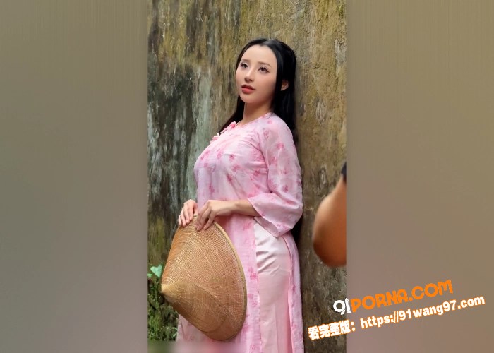 极品少女 被富二代约到酒...（2）