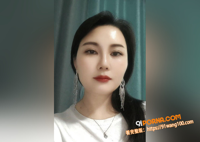 快手极品巨乳少妇熟女 卿...（1）