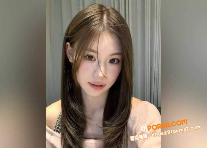 高颜值嫩妹拉着闺蜜下海直...（3）