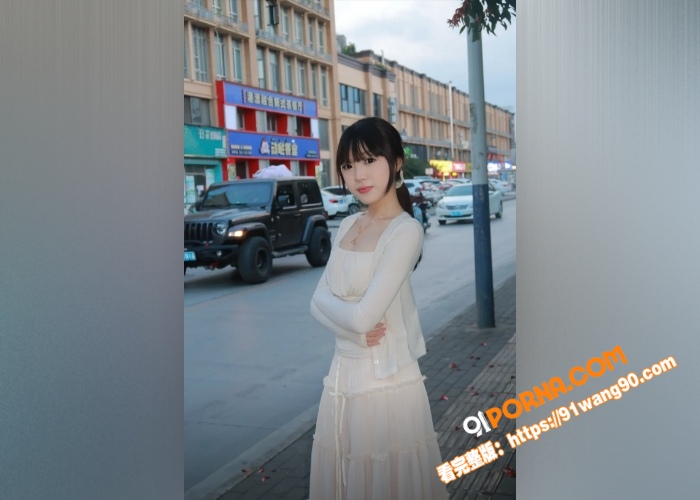 抖音网红 小坦克 私拍自...（5）