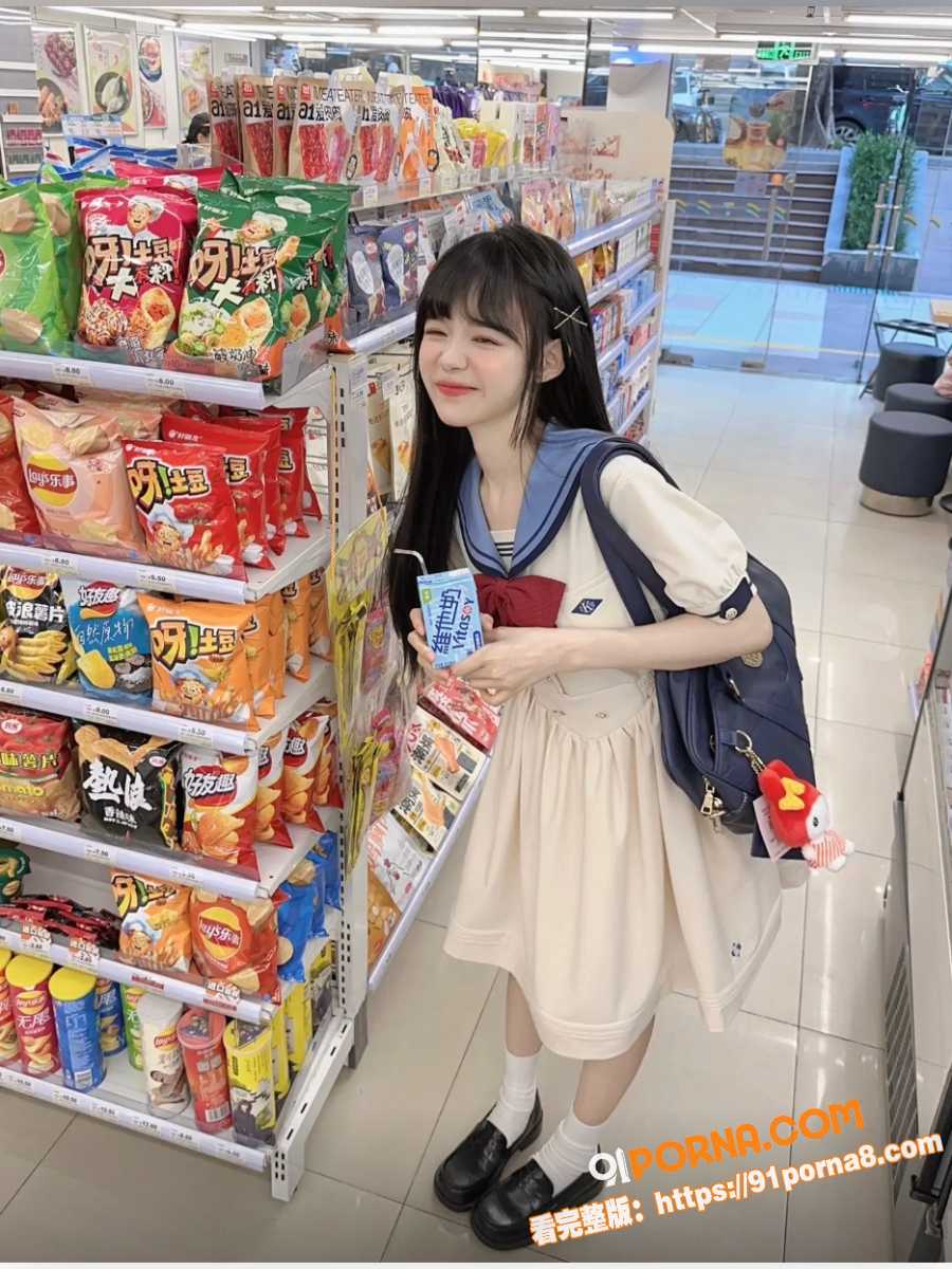 亲生女儿不听话就用大屌塞...（5）