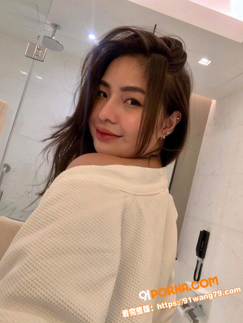 东南亚高颜值少妇 在厕所...（2）