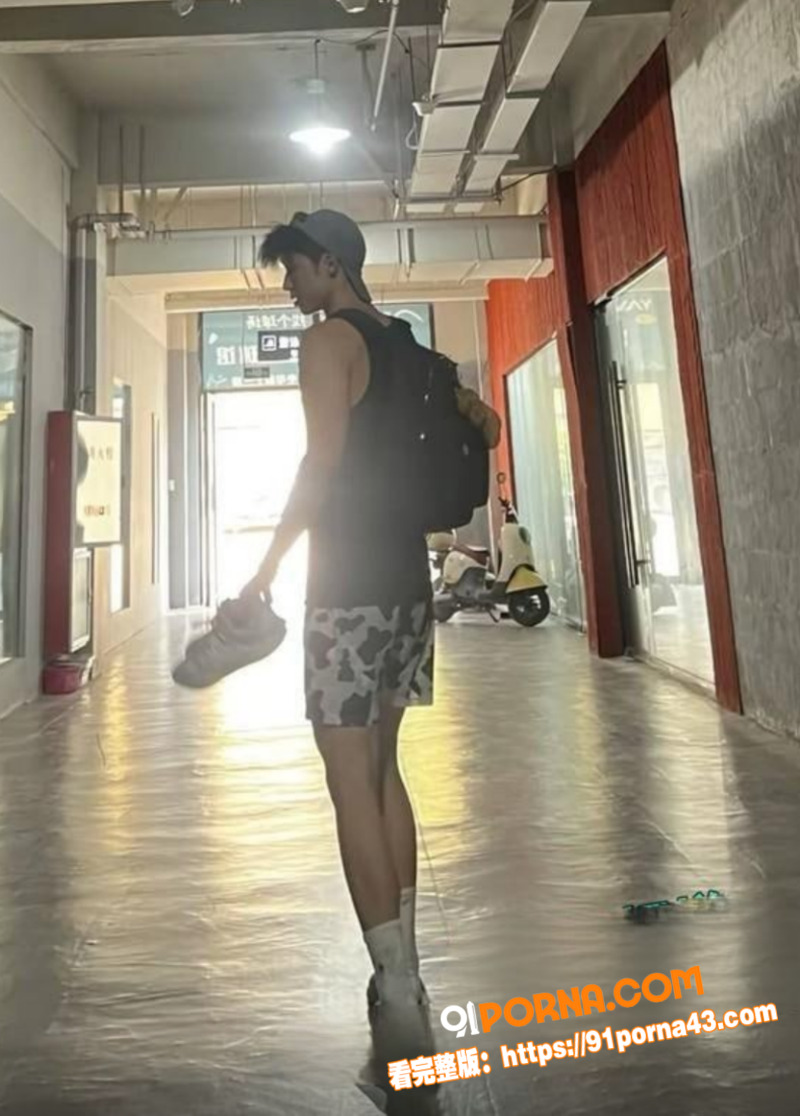 北京外国语大学渣男谭某网...（18）