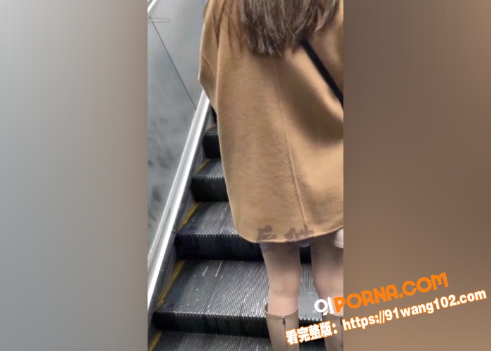 电梯战神偷拍系列之第一期...（6）