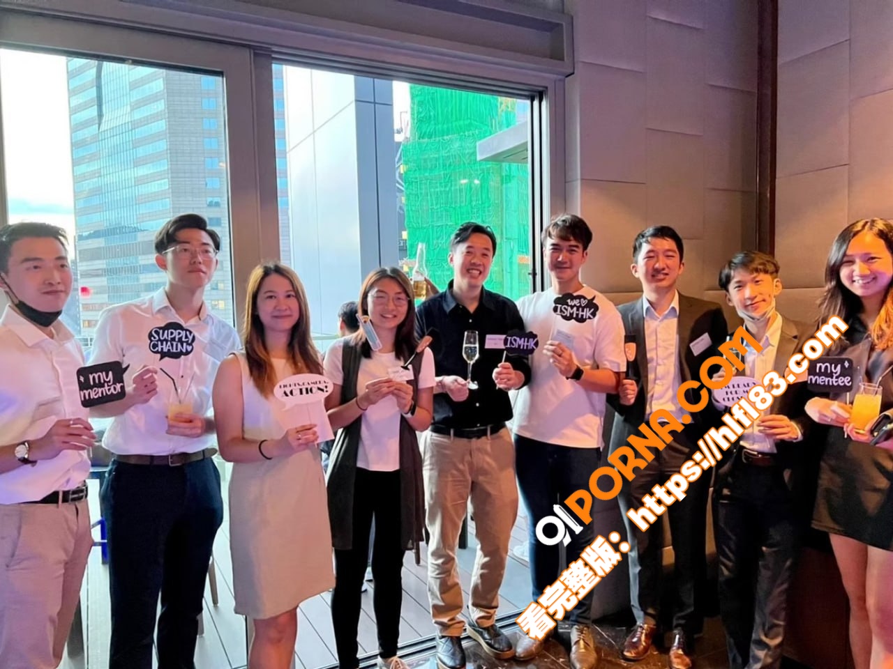 香港金融公司的白领 林美...（1）