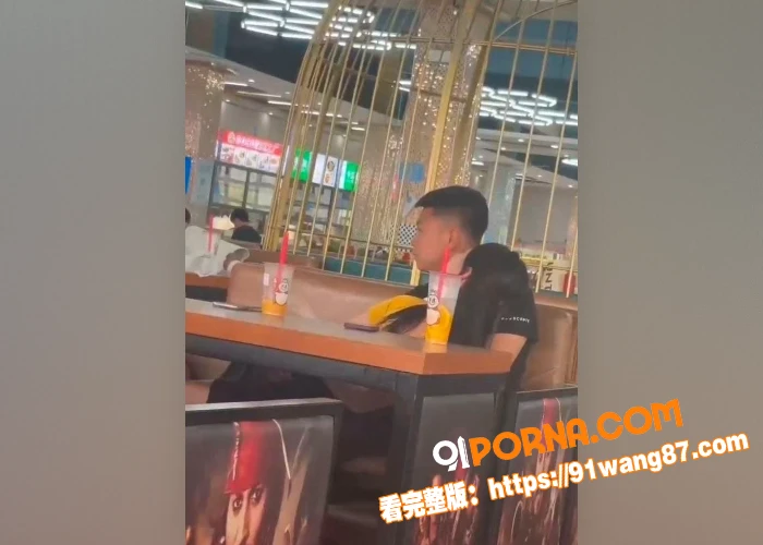 青岛技师学院食堂惊现春色...（3）