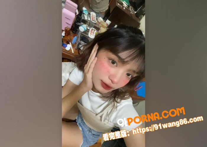 外表乖巧的良家牙套妹子性...（4）