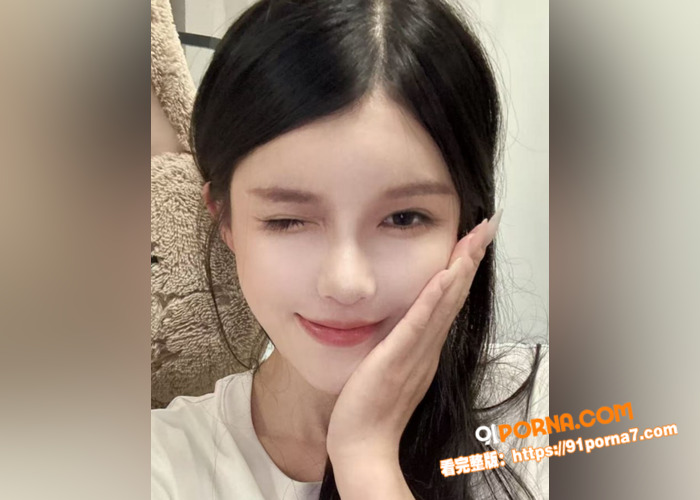 极品御姐私拍视频流出，站...（1）