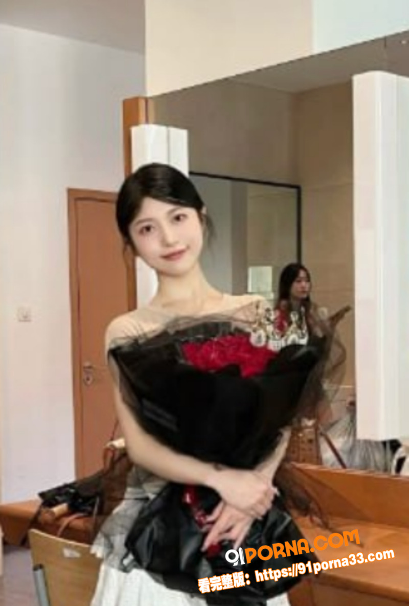 湖北芭蕾舞女教练 李芝仟...（1）