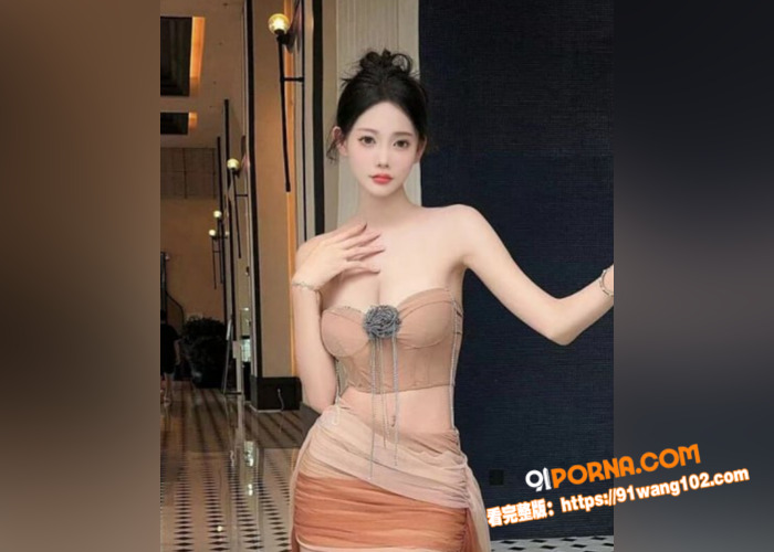 极品少妇 白天当名媛，晚...（2）