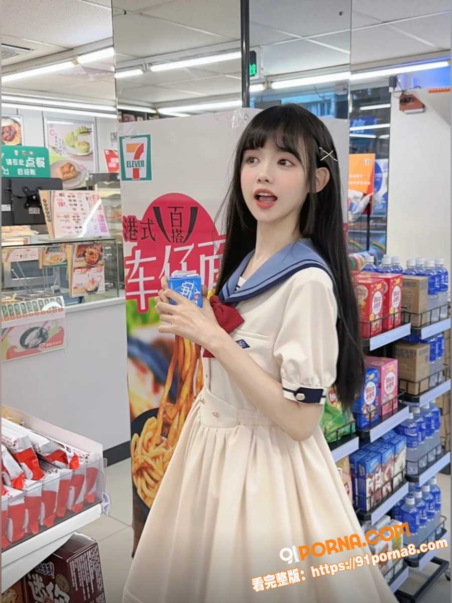 亲生女儿不听话就用大屌塞...（1）