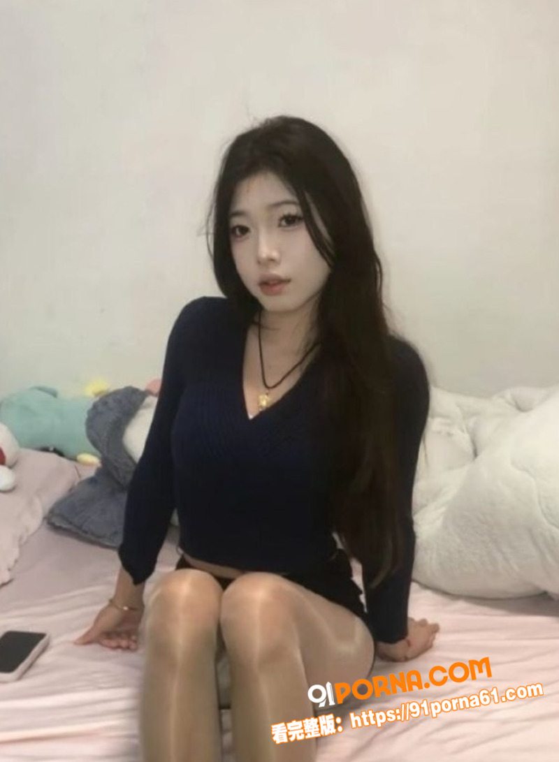 黔西南极品反差美女赵忆辰...（1）