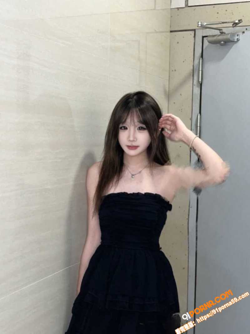 浙江眼镜女大胡慧私密性爱...（1）