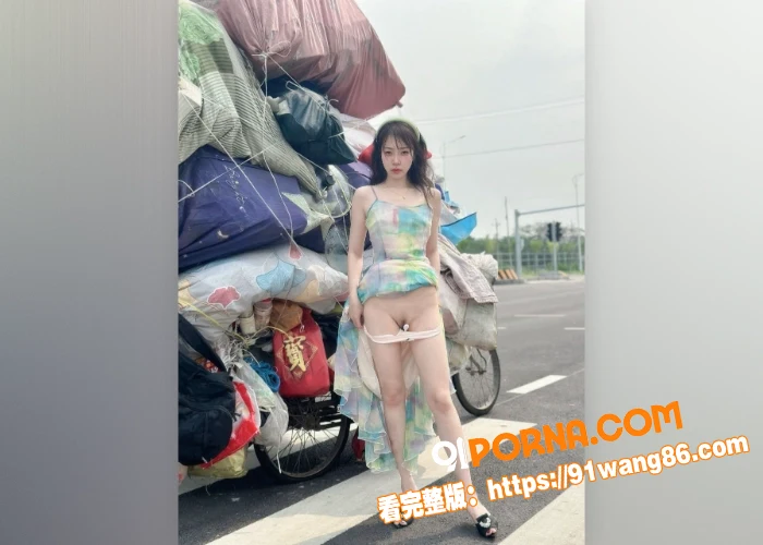 推特高颜值妹子 彤彤乖 ...（6）