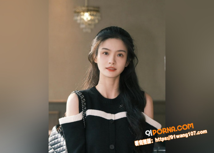 精神小妹被土豪捆绑肆意调...（1）