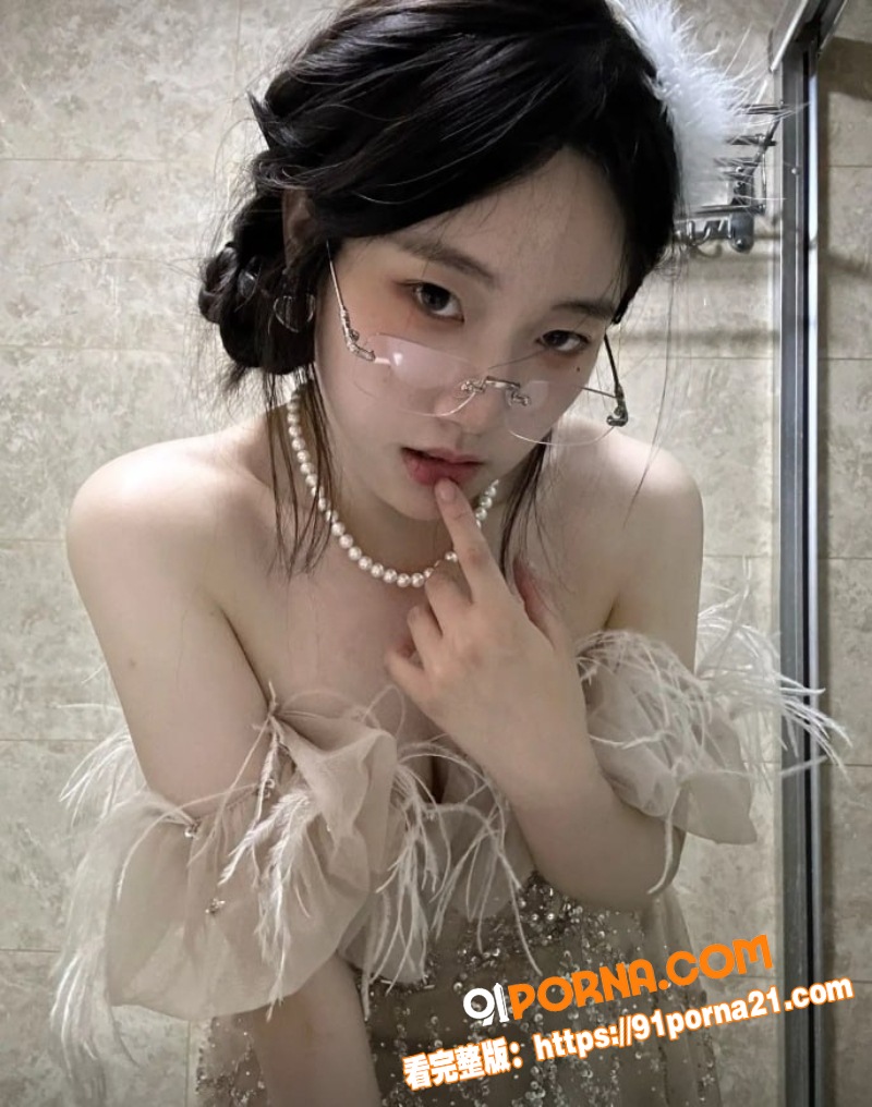 G杯校花尤物性爱视频曝光...（3）