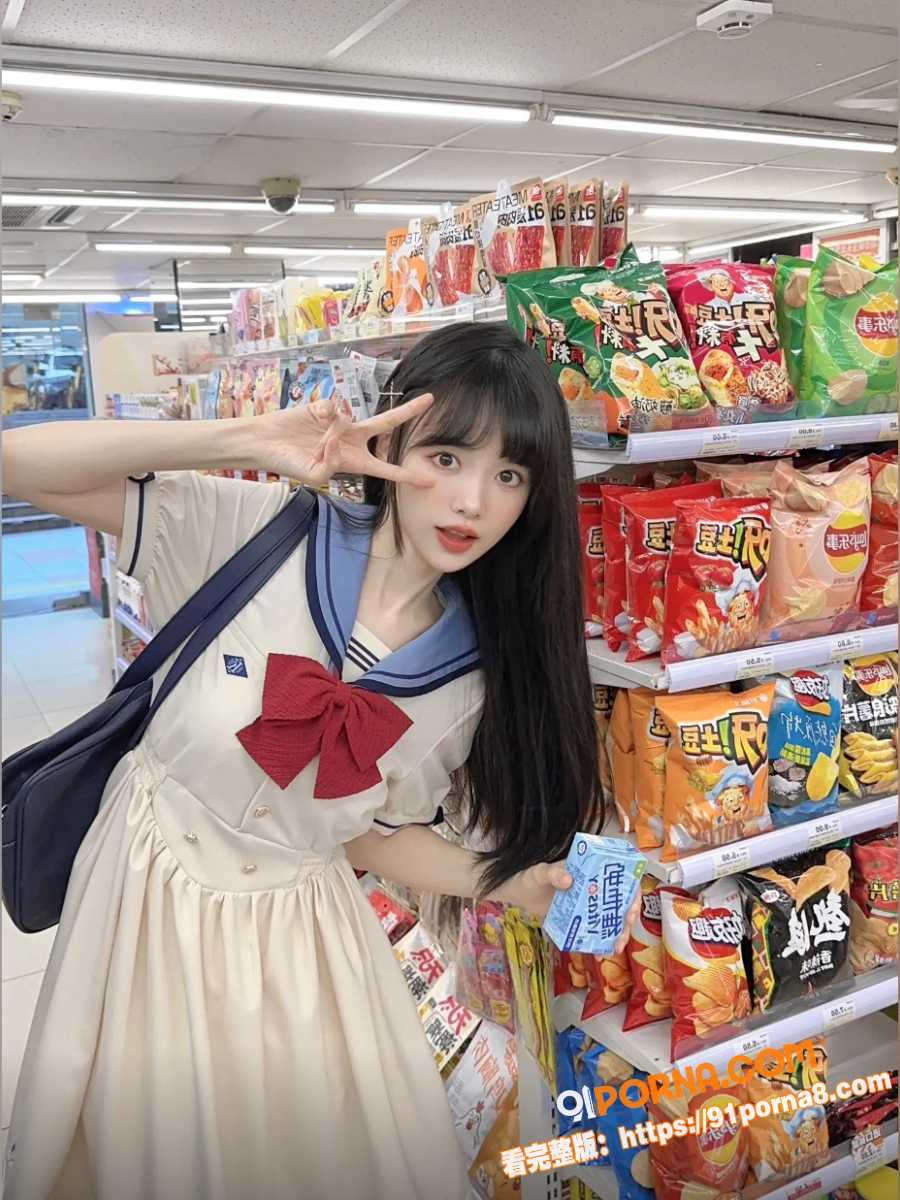 亲生女儿不听话就用大屌塞...（7）
