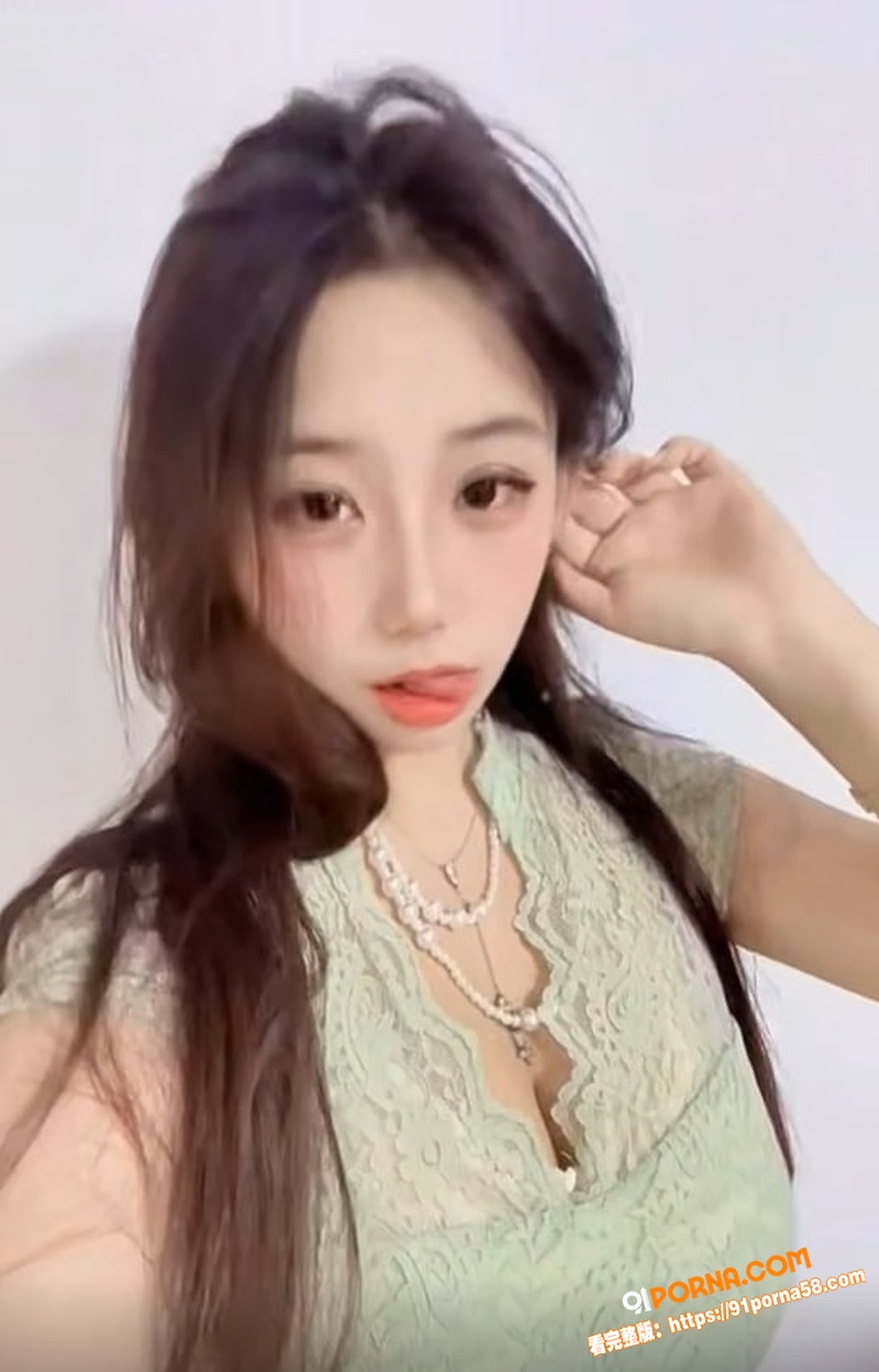抖音性感巨乳网红 小云同...（2）