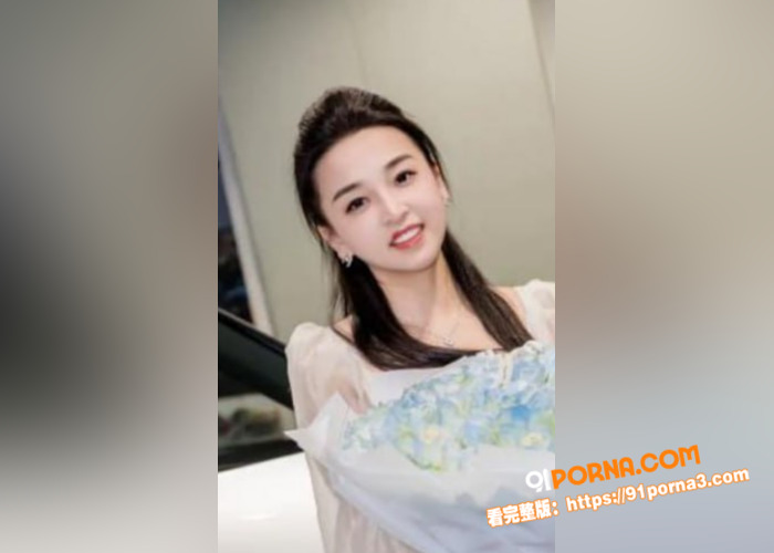 青岛保时捷金牌销售 牟倩...（2）