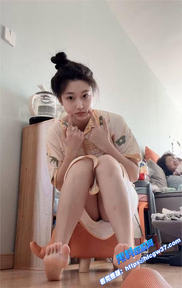 抖音00后微胖高颜值网红...（10）