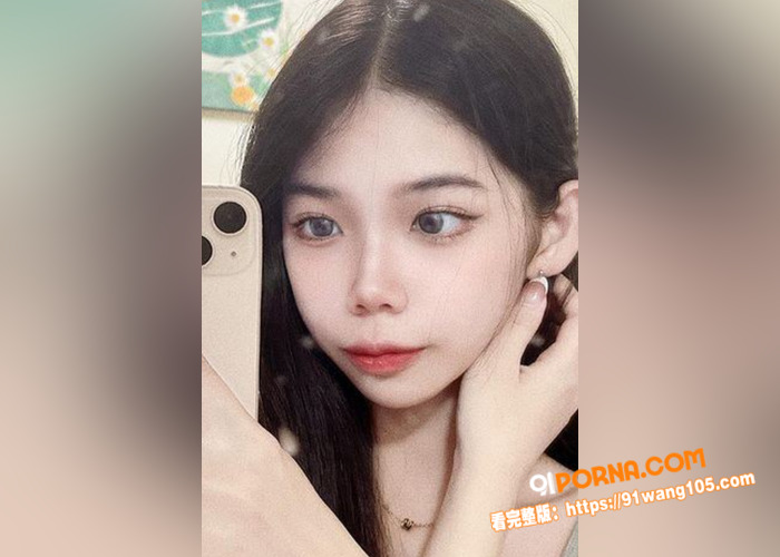 清纯女大学生给男友深喉啪...（3）