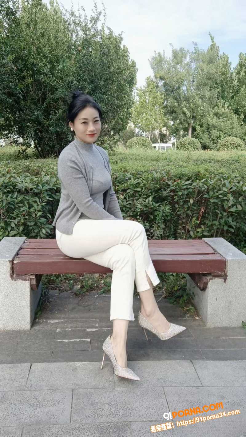 副总又带极品人妻老婆来群...（1）