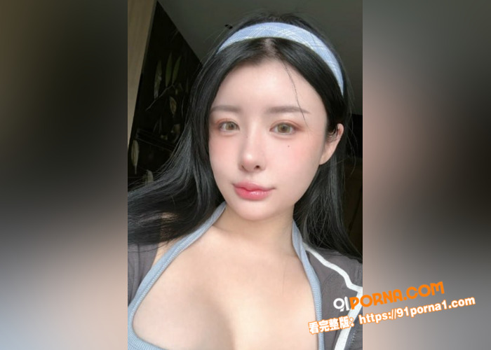 推特极品巨乳福利姬 Co...（2）