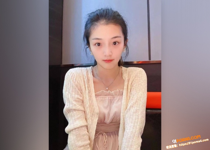 漂亮气质熟女人妻 骑乘表...（2）