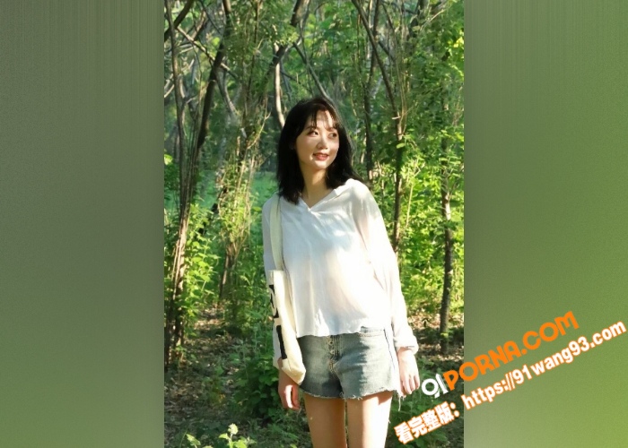 绝美大学生清纯校花，可惜...（1）