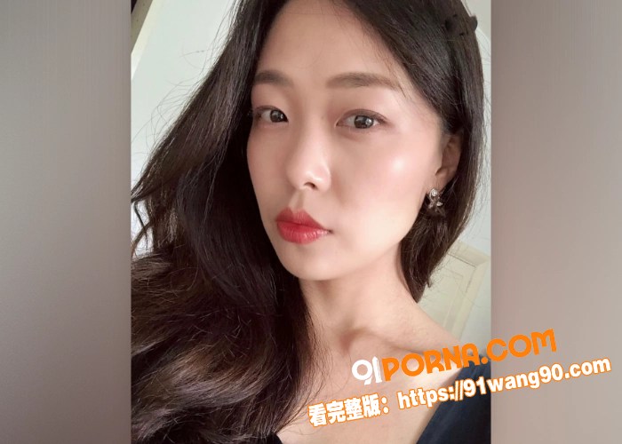 风韵犹存美少妇 玩姐弟恋...（1）