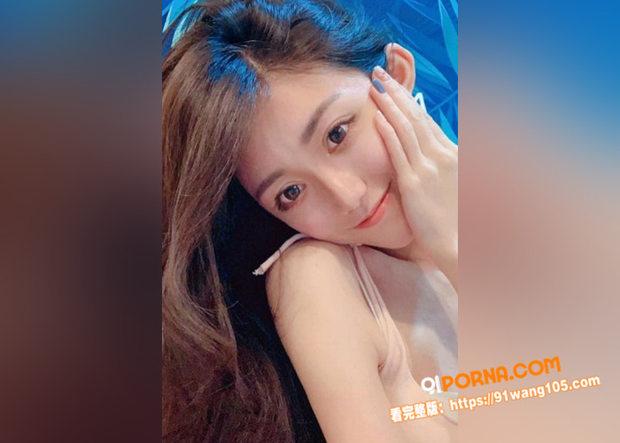 爱骑重机的女神和男友性爱...（2）