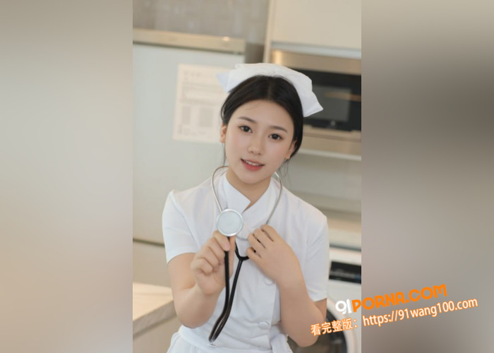 极品情侣 护士装诱惑下用...（2）