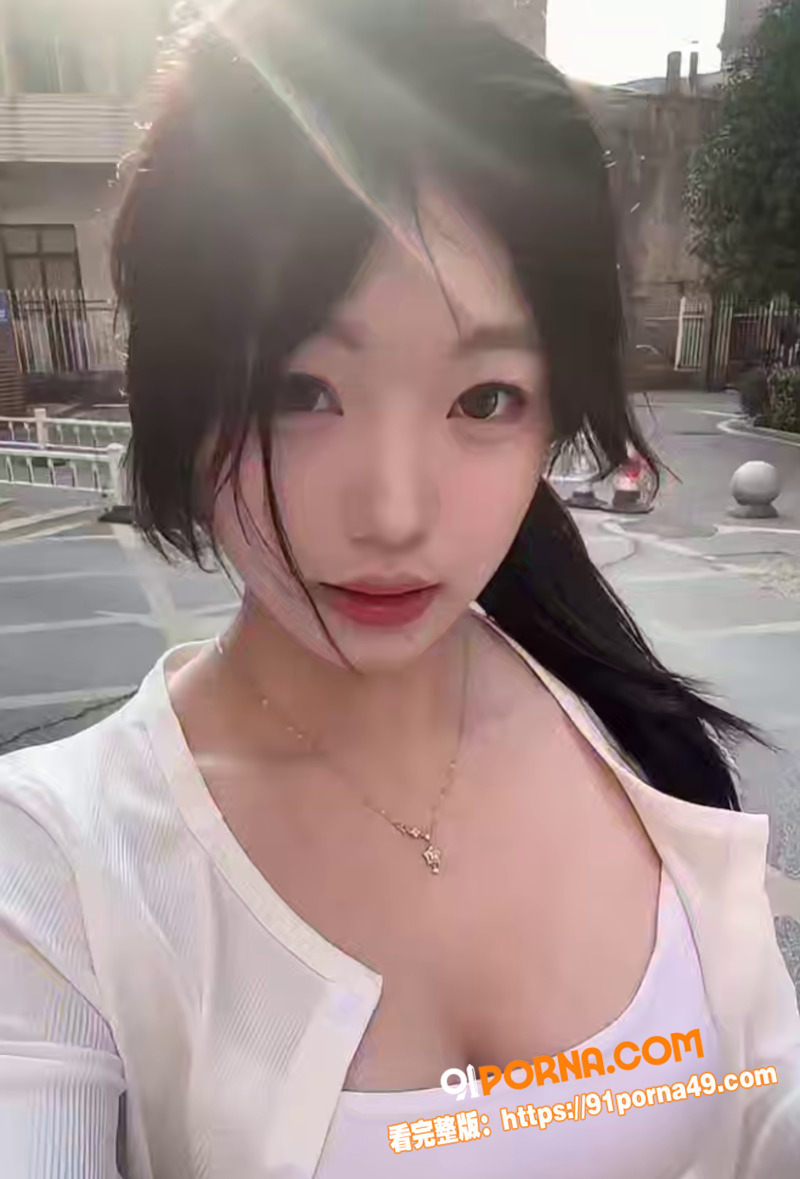超嫩萌新主播 湿妹刚满1...（1）