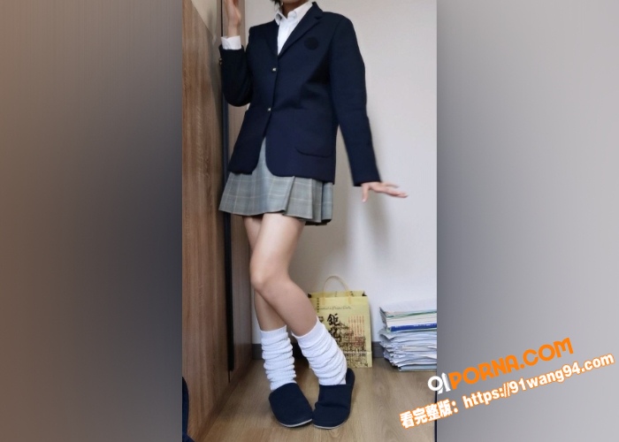 星巴克暑假工美少女，工作...（3）
