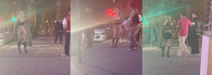 河北秦皇岛精神小妹与人吵架 果然与众不同，这是我有史以来我见过最牛逼，最反差的吵架。妹子把裤子都脱了！逼毛有点黑