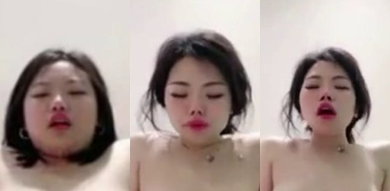 真实家庭乱伦视频！一家人大混战，操完妈妈操女儿 大屌狂插嘴巴深喉 隔夜饭都吐出来 母女两人被干到高潮喷水！