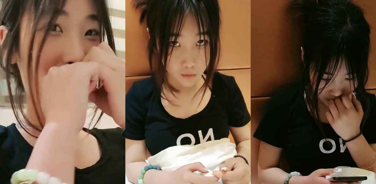 瓜友推荐！2个刚满18岁的妹妹，嫩的都能掐出水，掰穴展示~被干了，逼逼干净又粉嫩，超赞！